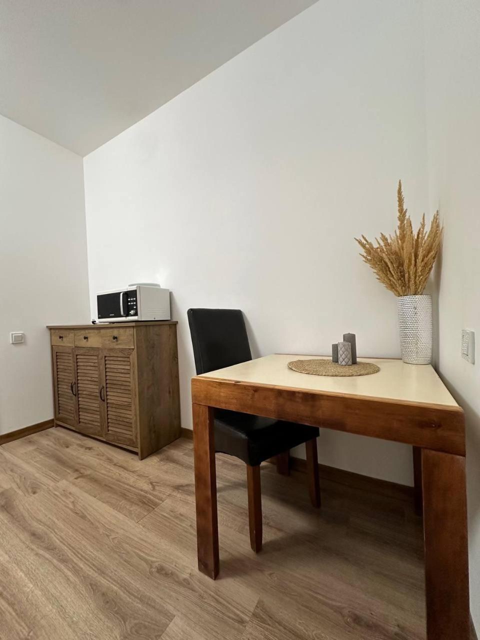 Rynok Square Apartment Liov Exterior foto
